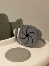 Load image into Gallery viewer, Collapsible Snack Cup