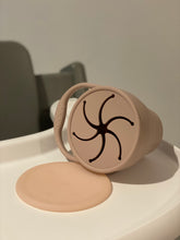 Load image into Gallery viewer, Collapsible Snack Cup