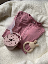 Load image into Gallery viewer, Collapsible Snack Cup